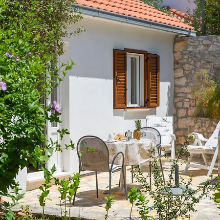 Little House *